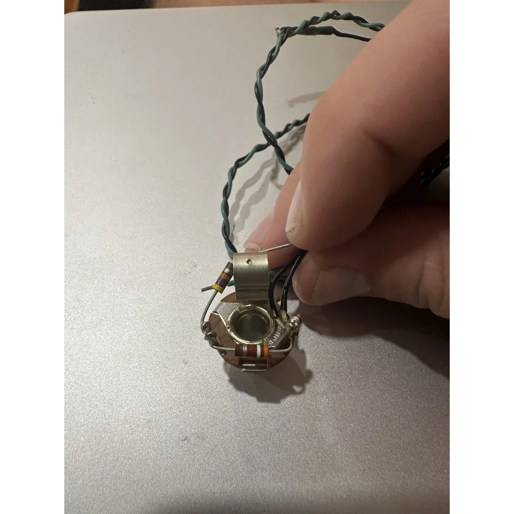 SwitchCraft Vintage‎ Audio Jack Socket Assembly with Resistors & Shield